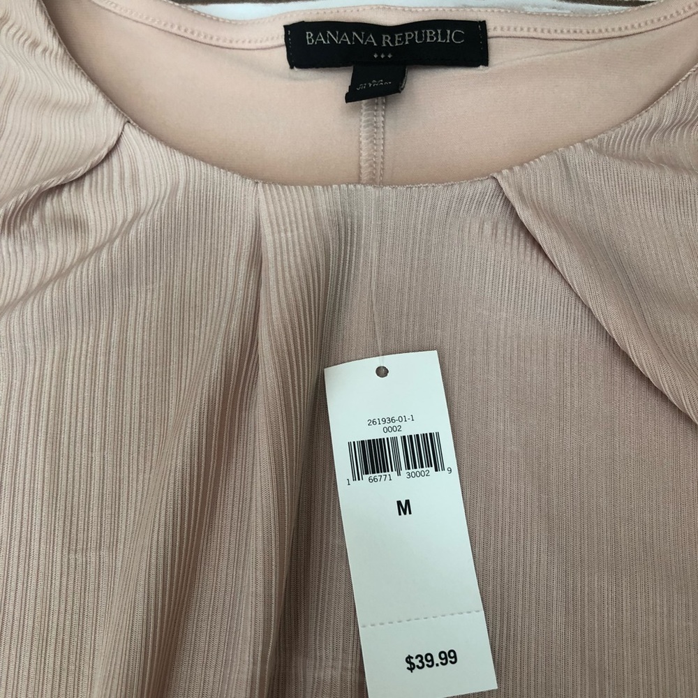 Banana republic pleat ruffle tank top - Picture 3 of 4